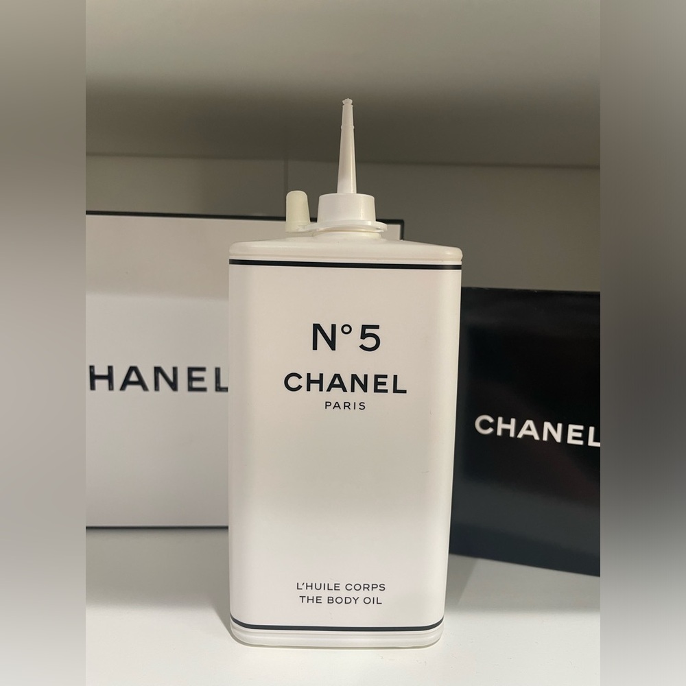 New Chanel No 5 Factory The Body Oil LIMITED EDITION - Picture 6 of 9
